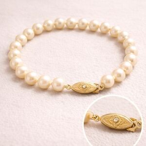 Vintage Faux Pearl Bracelet 7” | Gold-Tone Ornate Clasp | Classic Bridal Style